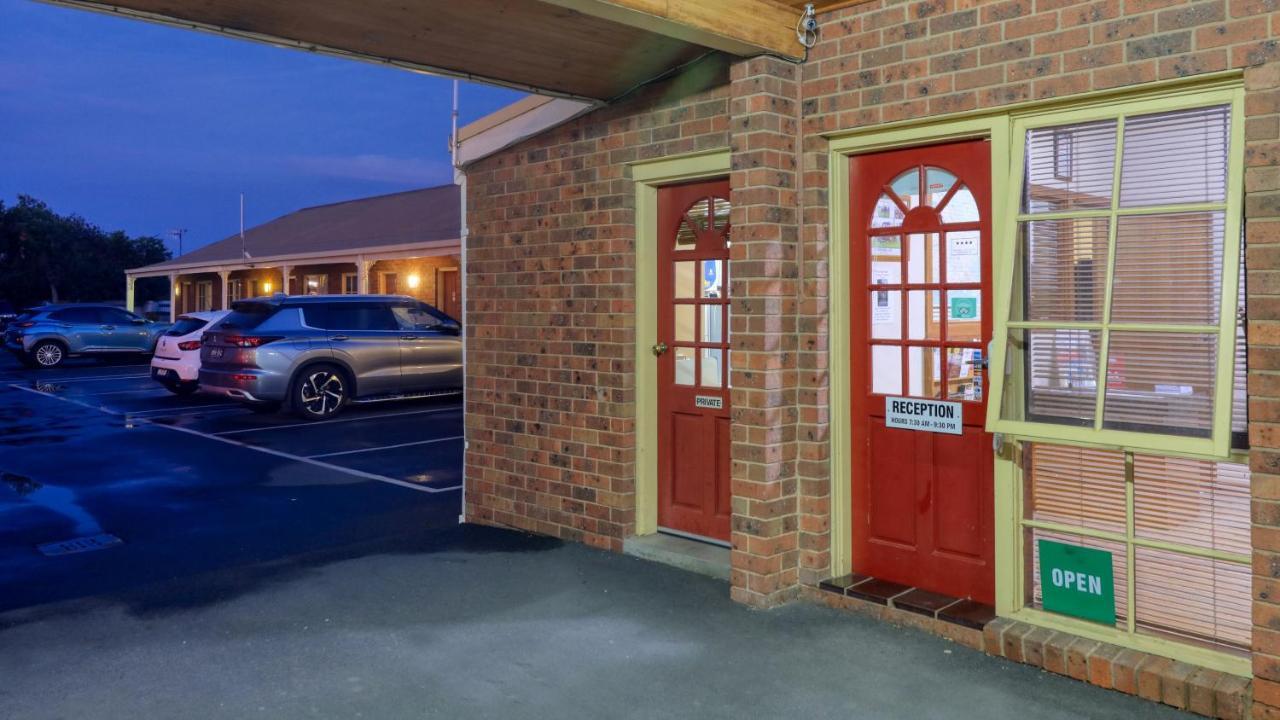 Top Of The Town Motel & Apartments Benalla Esterno foto