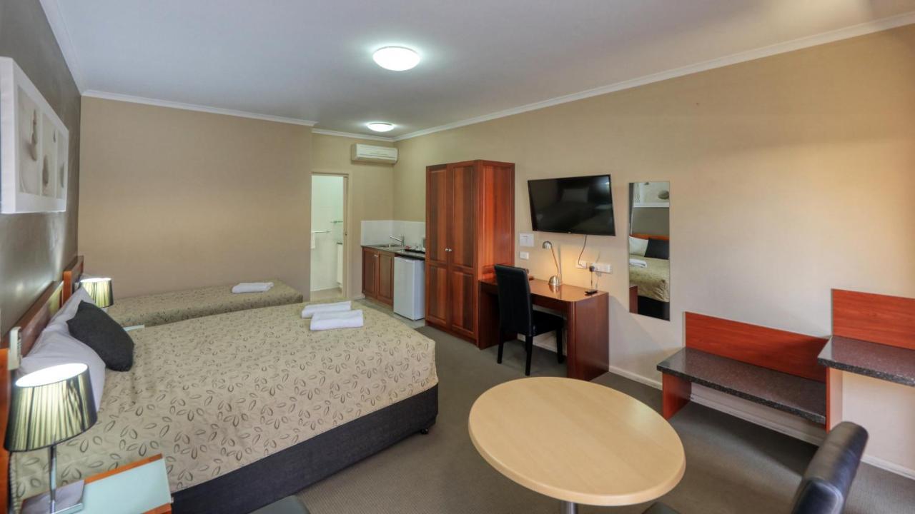 Top Of The Town Motel & Apartments Benalla Esterno foto