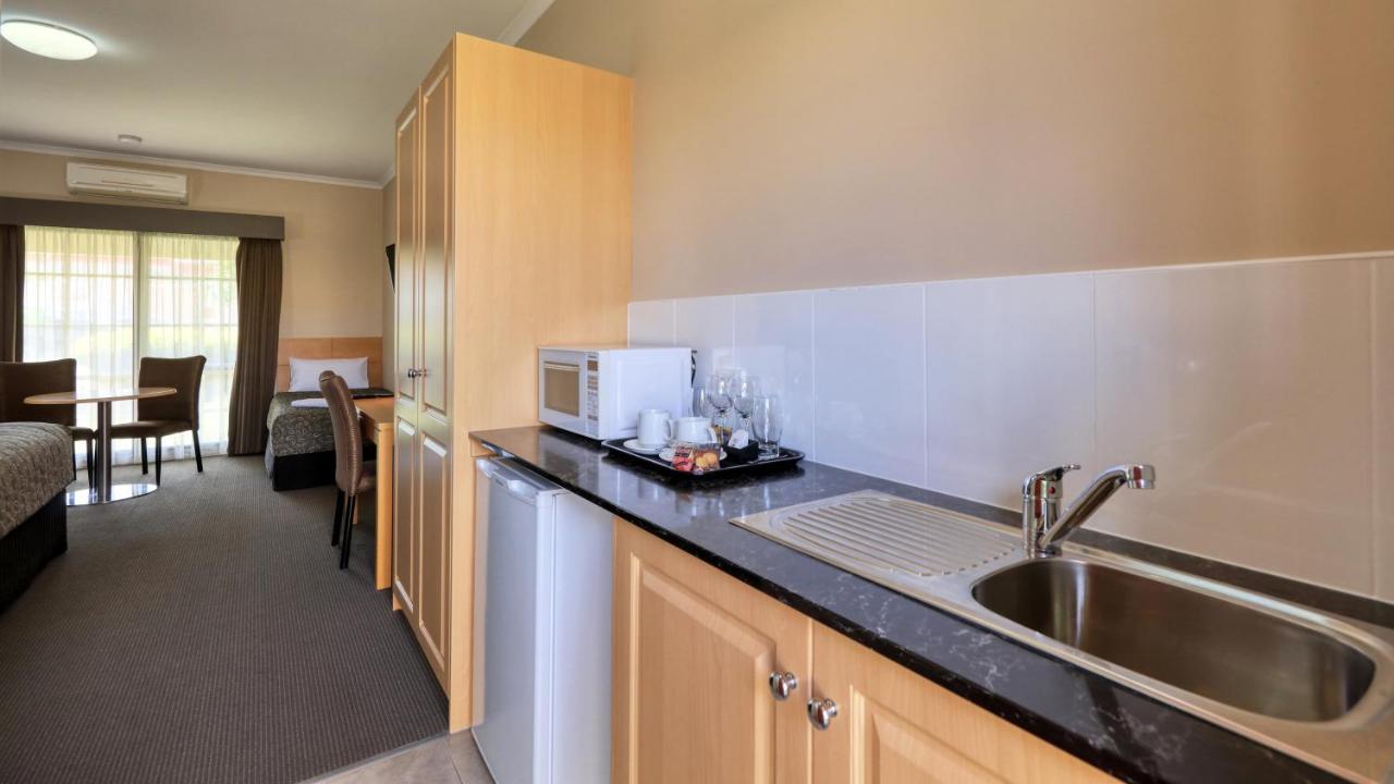 Top Of The Town Motel & Apartments Benalla Esterno foto