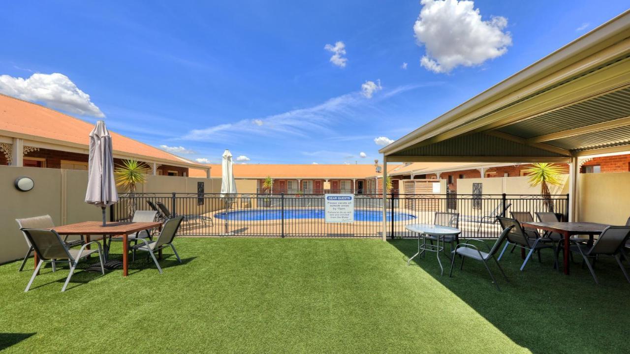 Top Of The Town Motel & Apartments Benalla Esterno foto