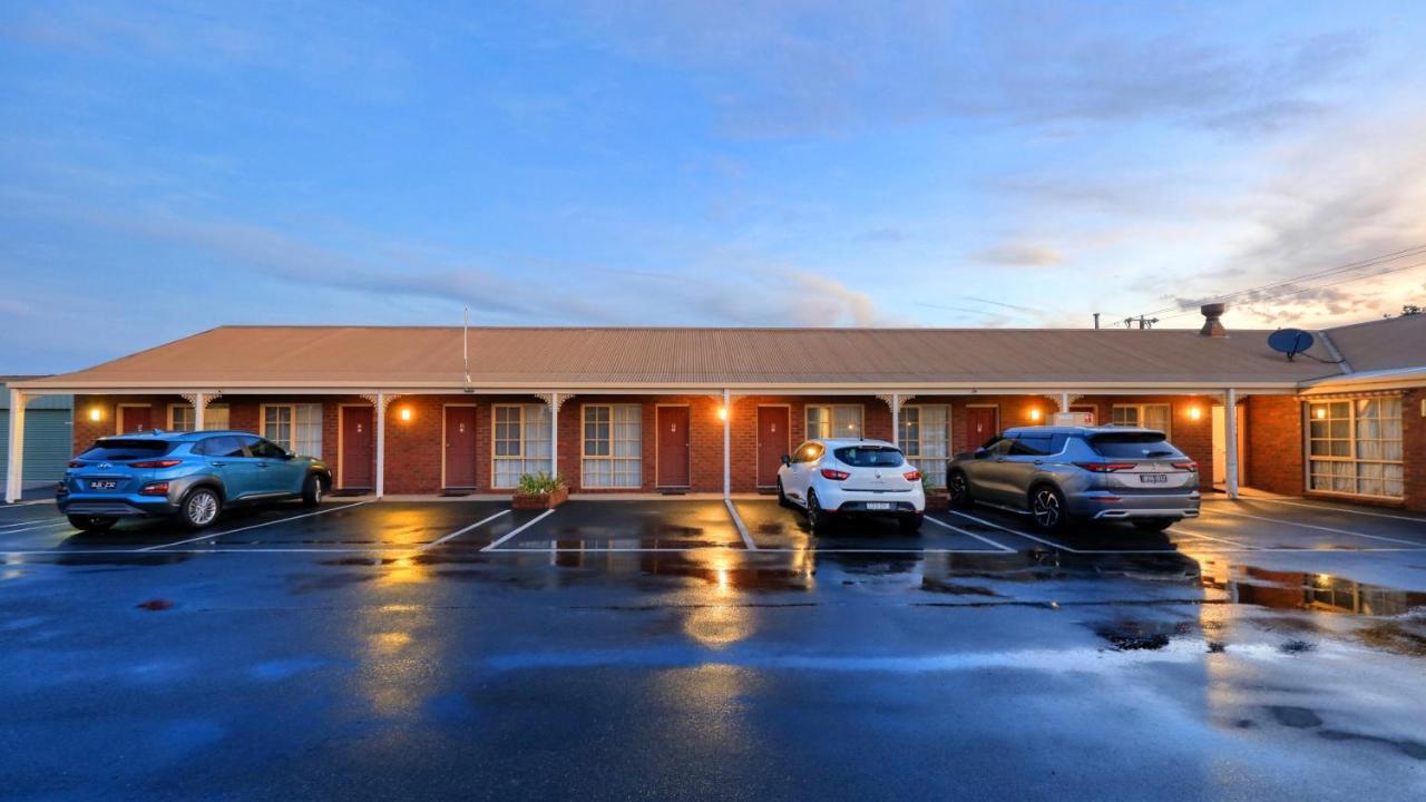 Top Of The Town Motel & Apartments Benalla Esterno foto